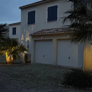  Vakantiehuis Le Clos Du Moulin 1 - Maison Avec Jardin, 3 Pres D'avignon En Provence (adults Only)